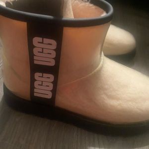Women’s waterproof Ugg boots